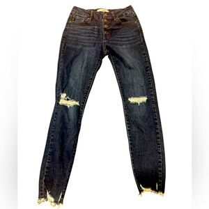 KanCan Mid rise ankle button fly dark wash distressed skinny jeans size 7/27